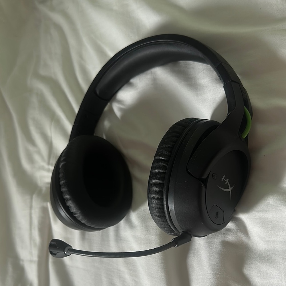HyperX CloudX Flight Wireless Official Xbox Gaming Headset